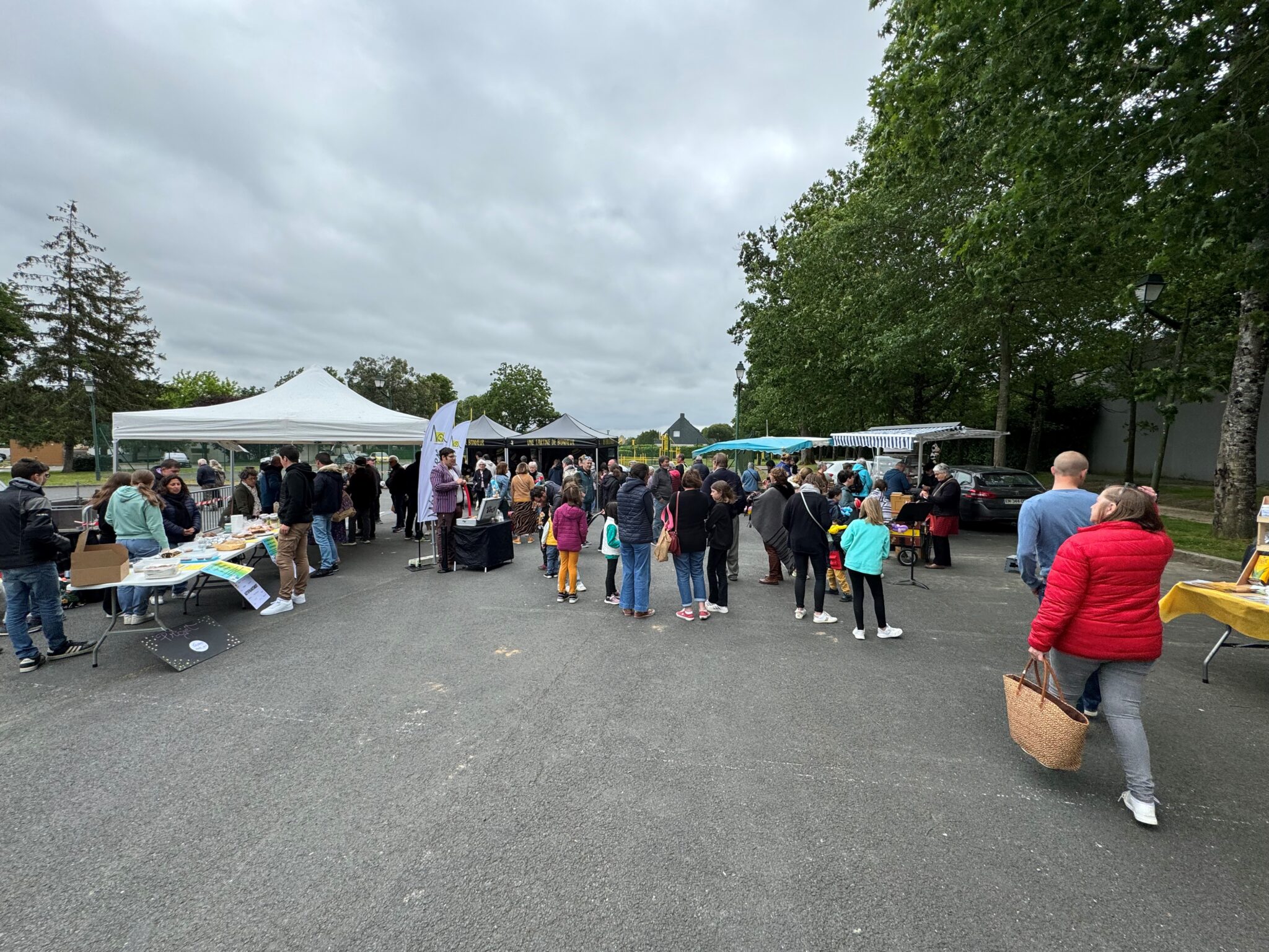 Marché, Mairie de Mésanger